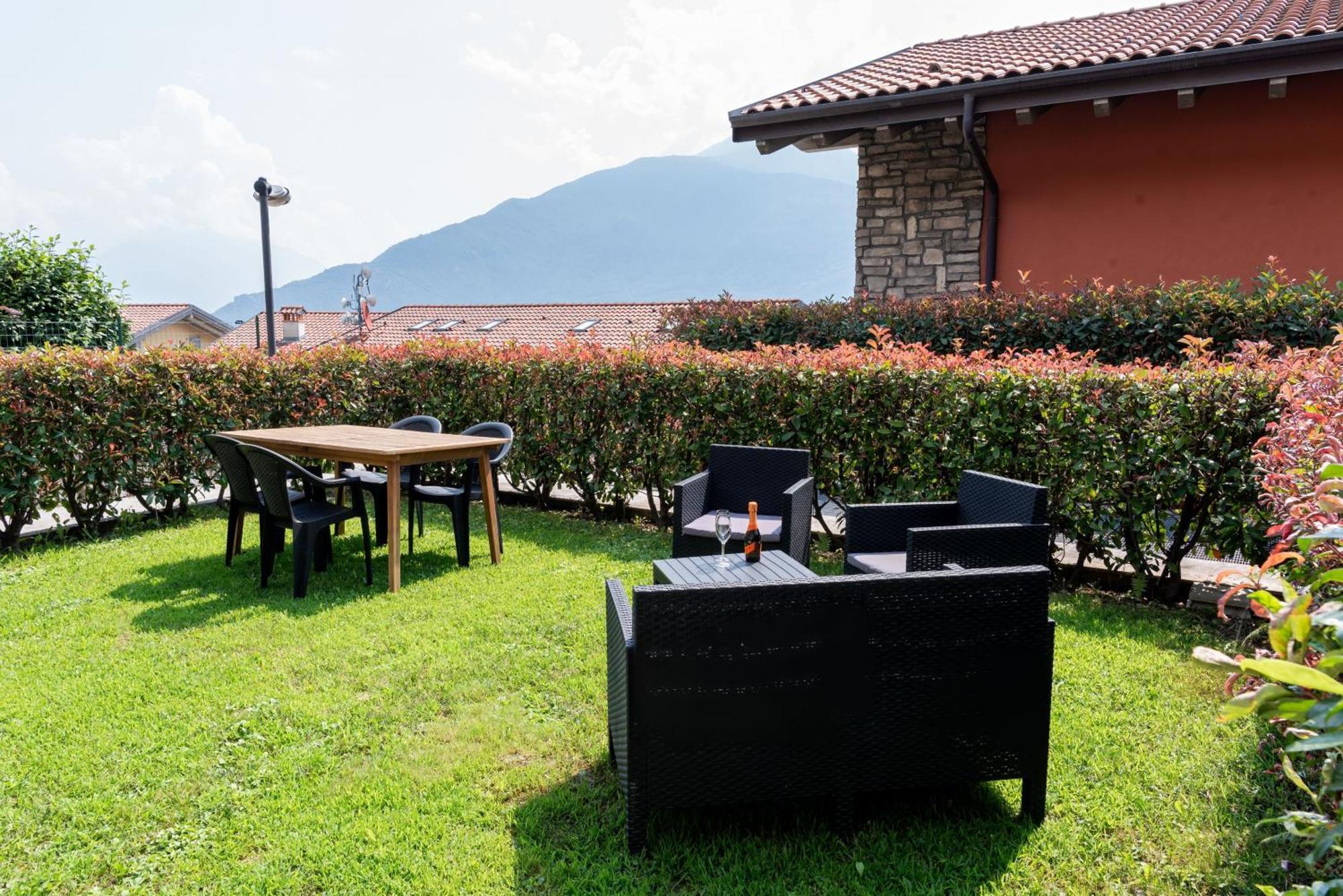 Sant'Anna Villetta Giardino - Pianello Del Lario By Lovecomo Luaran gambar